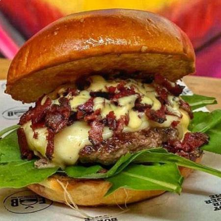 Hambúrguer de Bacon Top 22